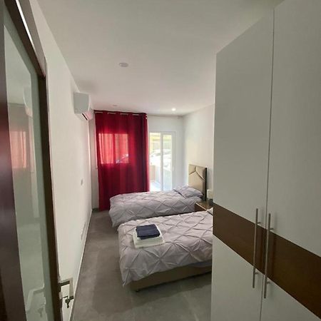 Gzira Two-Bedroom Apartment Eksteriør bilde